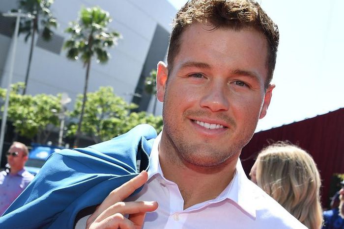 Colton Underwood Took Down Twitter Troll