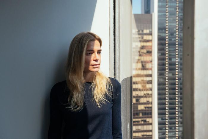 De Niro and Ex-Aide Trade Lawsuits