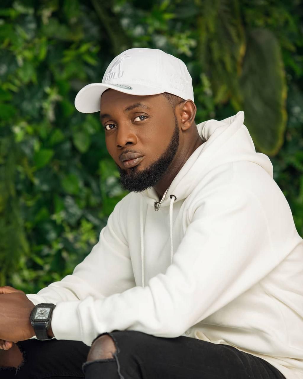 AY Makun wants everyone to know that they cannot be pleased for every time they request for assistance.[Instagram/AYComedian]