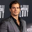Henry Cavill Reveals Struggle With Body Image