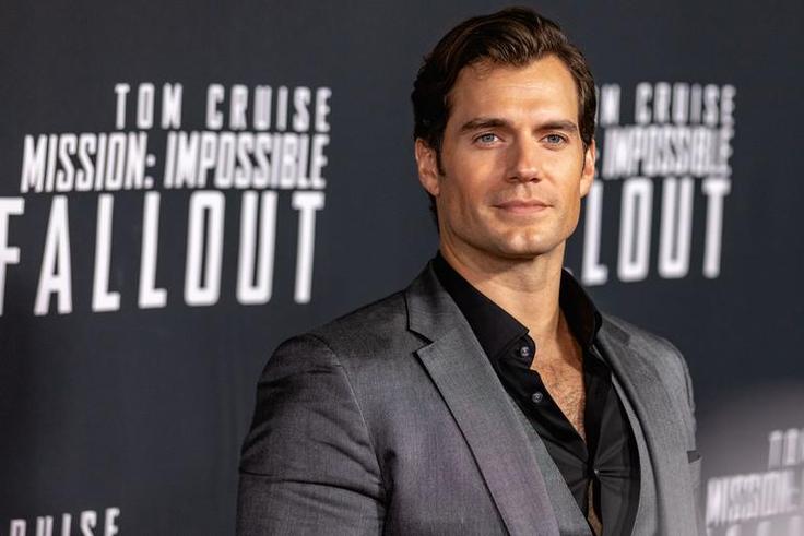 Henry Cavill Reveals Struggle With Body Image