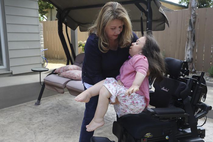 Sick Migrants Undergoing Lifesaving Care Can Now Be Deported