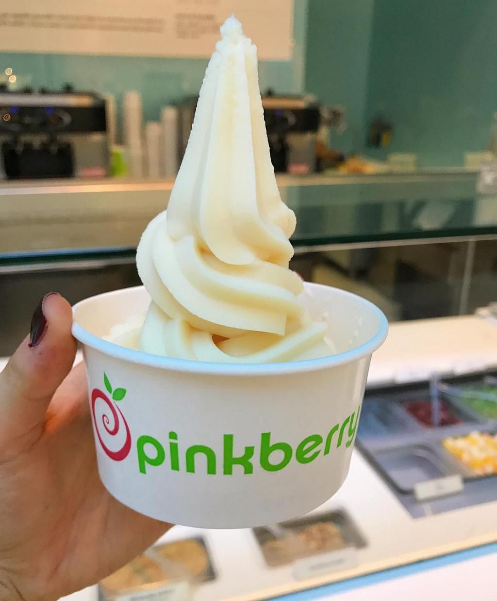 Dig into Pinkberry's Green Apple Flavour & summer discounts