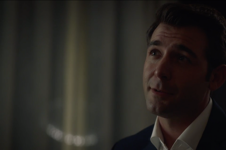 James Wolk is Watchmen's Perfect Charming Senator