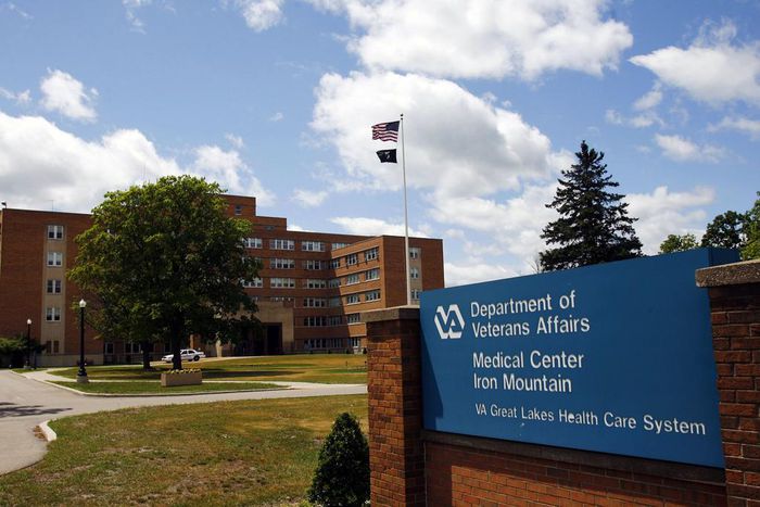 Early Problems as Trump's Signature Veterans' Health Plan Rolls Out