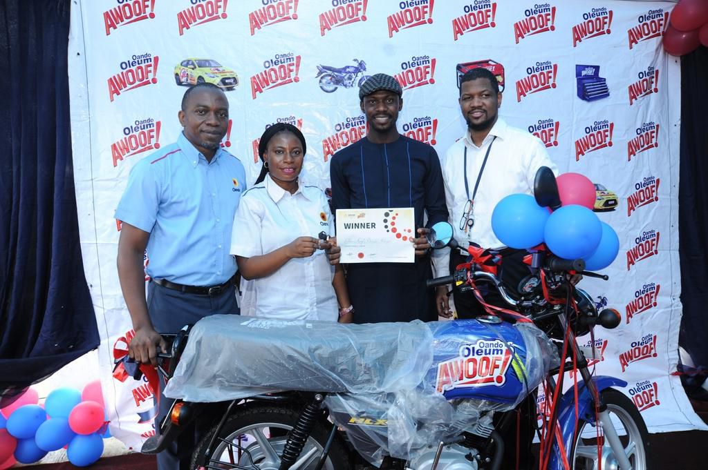 OVH Energy concludes ‘Oando Oleum Awoof Promo’ in style, hands over grand prize of brand new Toyota Yaris!