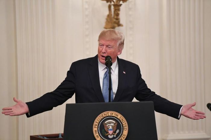 US President Donald Trump called on Republicans to rally around him as the impeachment investigation against him gained force