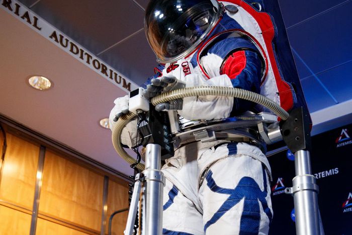 NASA's New Spacesuits Unveiled, for Trips to the Moon and Beyond