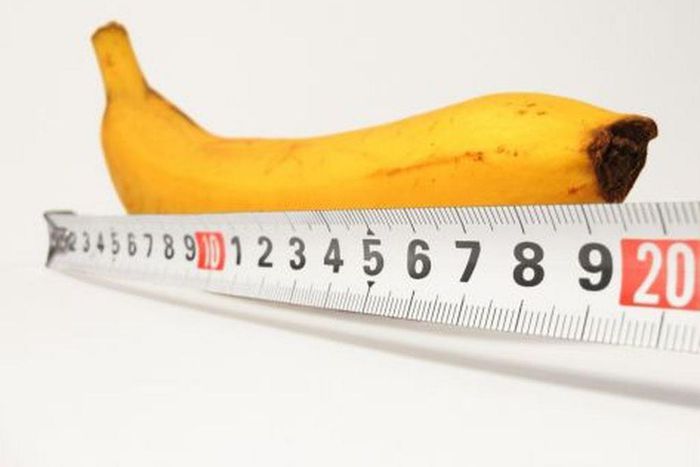 The truth about penis stretching [Credit: Daily Hellas]