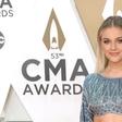 Kelsea Ballerini Shows Off Toned Abs, Legs At CMAs