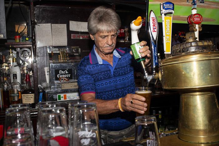 The End of Loneliness for This Long-Distance Runner