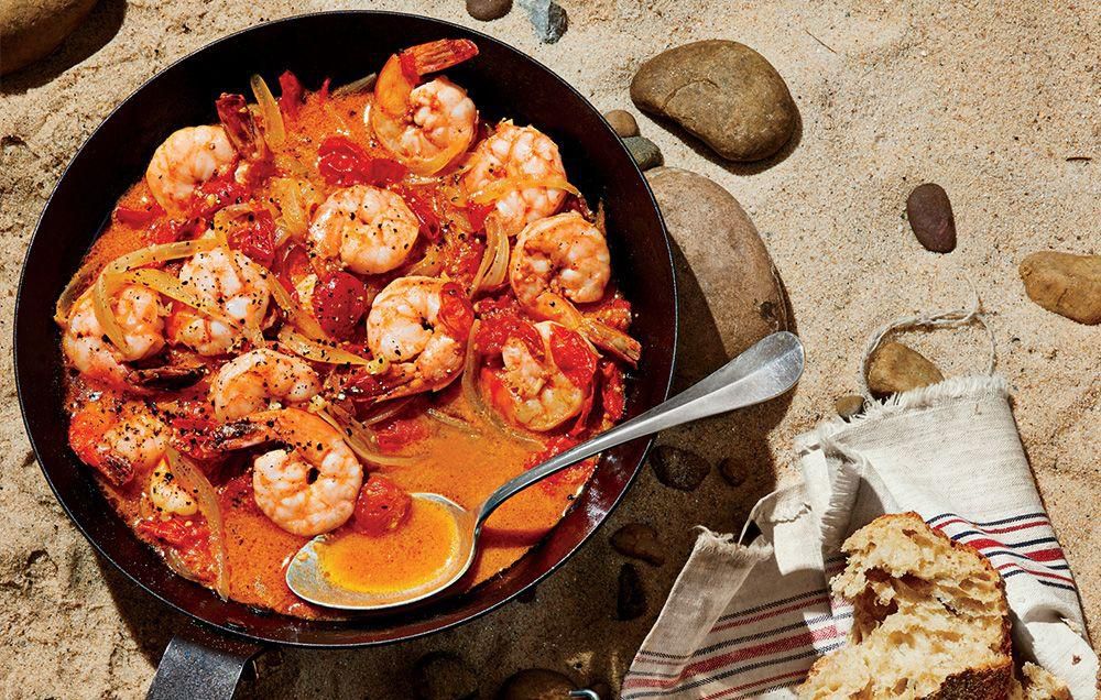 shrimp in red sauce