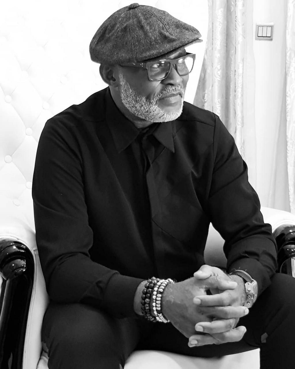 RMD remains a sex symbol with an incredible amount of female admirers [Instagram/MofeDamijo]