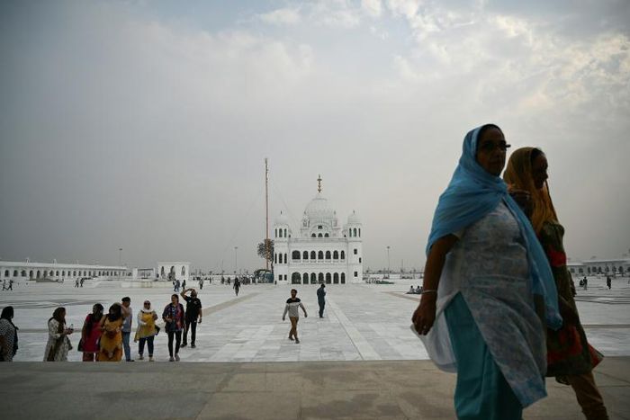 The shrine to Guru Nanak, the founder of Sikhism, lies in the Pakistani town of Kartarpur, near the Indian border