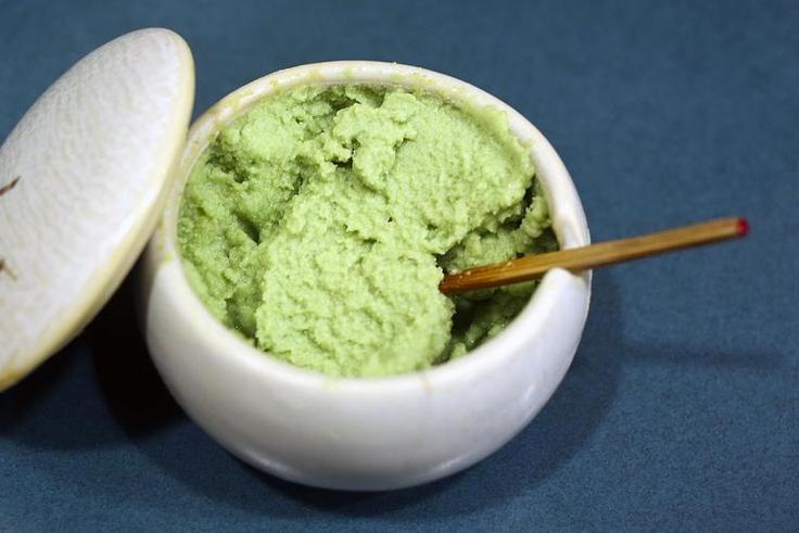 Woman Mistakes Wasabi for Avocado; Ends Up in E.R.