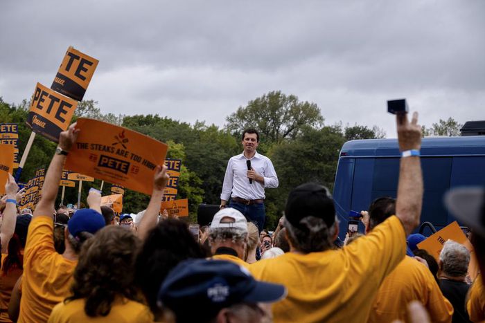 A Post-9/11 Veteran as President? Pete Buttigieg Makes His Case