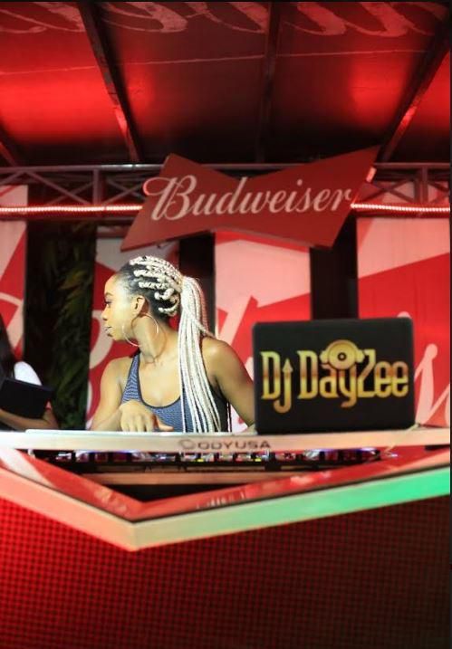 Budweiser’s Viewing Parties - a fun and exciting experience #BudFootball #BeAKing