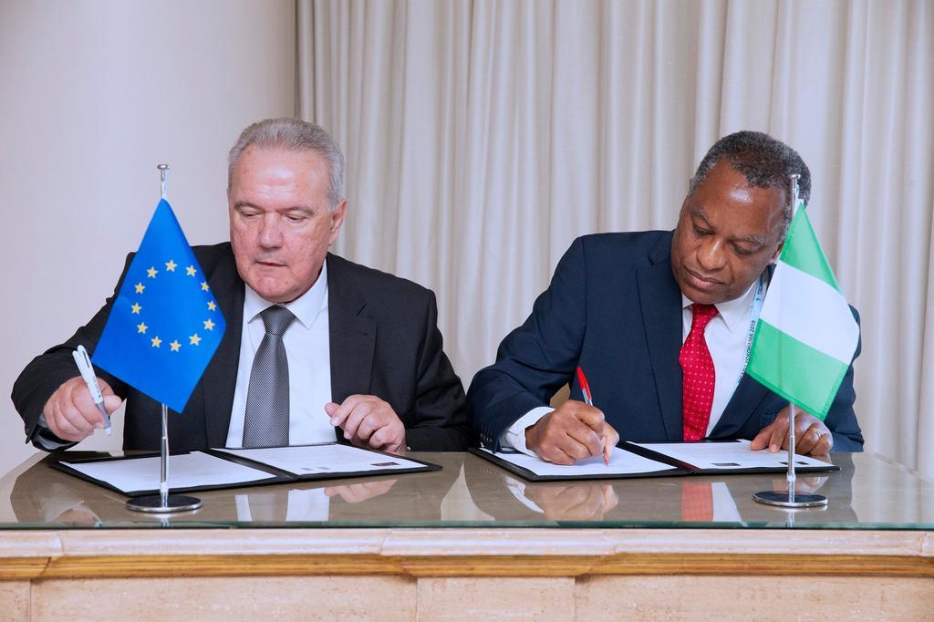 Minister of Foreign Affairs Geoffrey Onyeama and Neven Mimica, EU Commissioner for International Cooperation and Development [Twitter/@GeoffreyOnyeama]