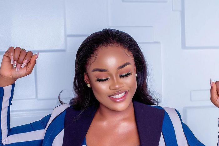 Today, Wednesday, November 6, 2019, is Cynthia Nwadiora popularly known as Cee-C's 27th birthday and her fans have gifted her with a shop. [Instagram/CeecOfficial]