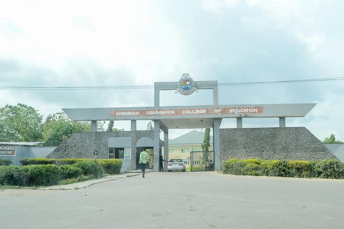 Adeniran Ogunsanya College of Education (Wikipedia)