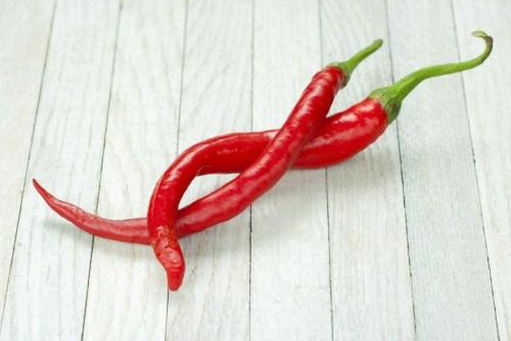 Here are 5 foods men must eat in order to last longer in bed [Credit: Eat This, not That]