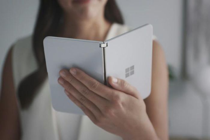 Microsoft will get back into the smartphone market with a new kind of folding device call Surface Duo, which will be launched next year and will be compatible with Android apps from tech rival Google's mobile operating system