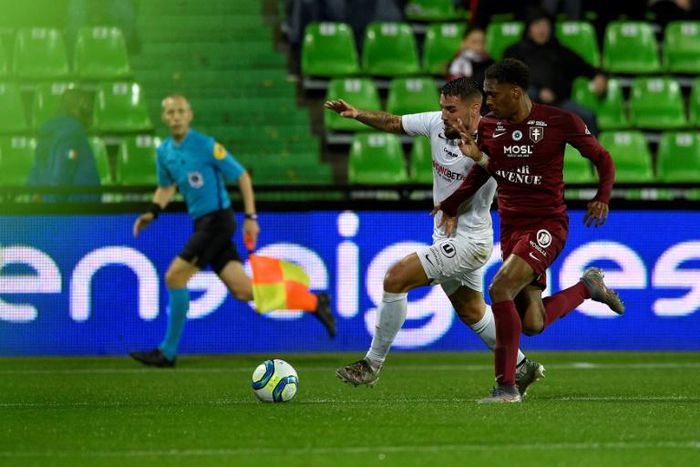 Manuel Cabit (R) played for Metz in Saturday's 2-2 draw at home to Montpellier