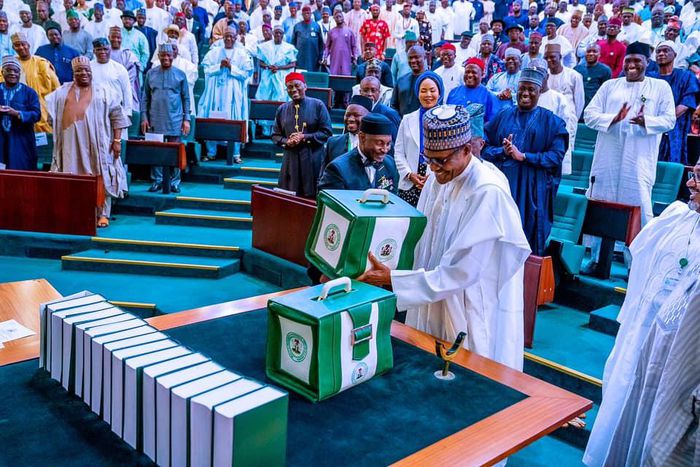 Buhari submits 2020 budget