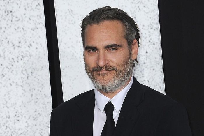 Joaquin Phoenix Apologizes for 'Joker' Behavior
