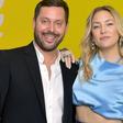 Kate Hudson Shows Off Post-Baby Abs In Crop Top