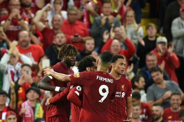 Liverpool cruised past a spirited Norwich at Anfield