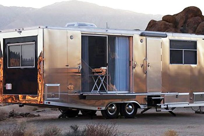 This Customizable Trailer Is Like a 5-Star Hotel