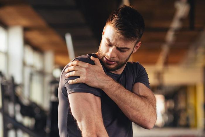 How to Deal With Your Sore Shoulders