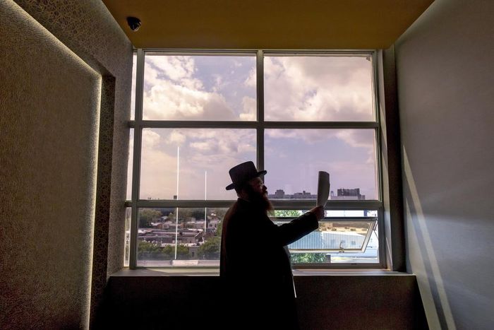 How Amazon Has Transformed the Hasidic Economy