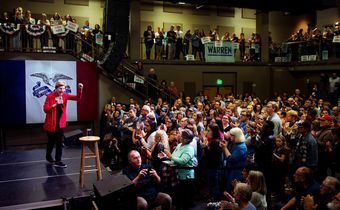 Democrats Sharpen Attacks to Win Over Iowans