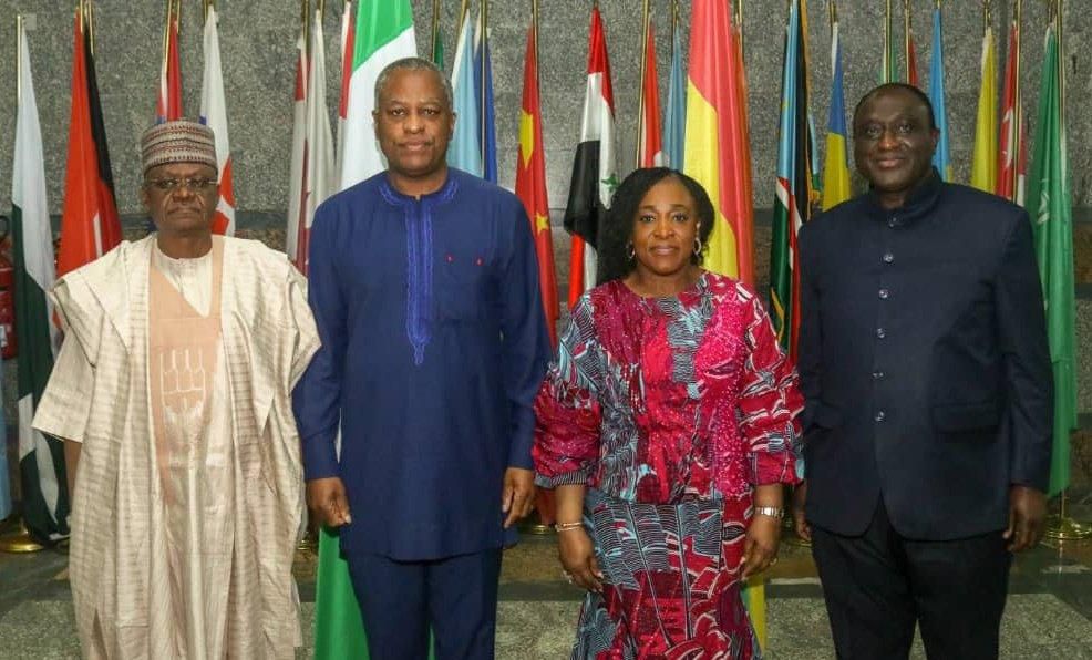 Nigeria's Foreign Affairs Minister, Geoffrey Onyeama flanked by Ghanaian Foreign Affairs Minister, Shirley Botchwey and Ghana's Trade Minister, Alan Kyerematen to the left and Amb. Zubairu Dada, Nigeria's Minister of State, Foreign Affairs in Abuja. [T...
