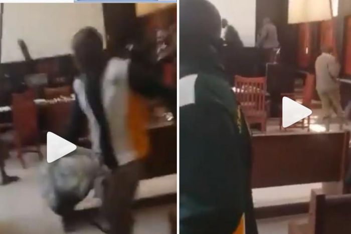 Alleged accused person chases judge with a long stick after pronouncing him guilty (video)