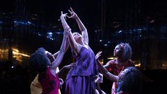 Two Visual Languages Propel a Dream Role