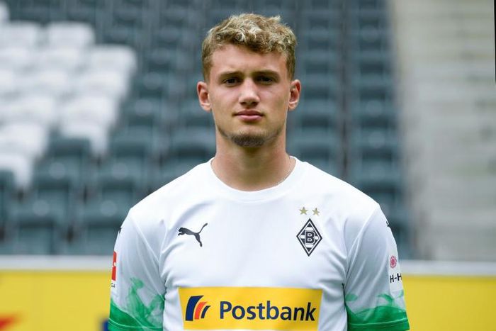 Moenchengladbach's French midfielder Mickael Cuisance has joined Bayern Munich