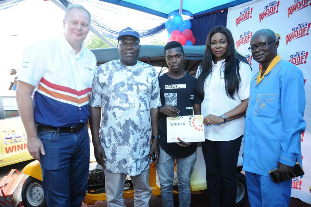 OVH Energy concludes ‘Oando Oleum Awoof Promo’ in style, hands over grand prize of brand new Toyota Yaris!