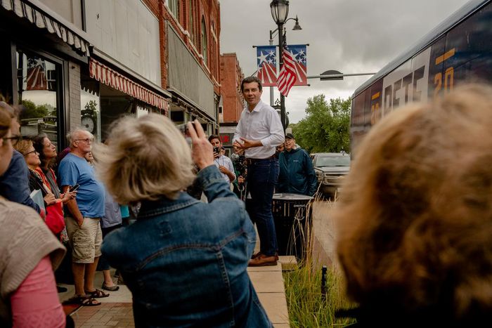 Nine Democratic Candidates Speak at CNN LGBTQ Forum