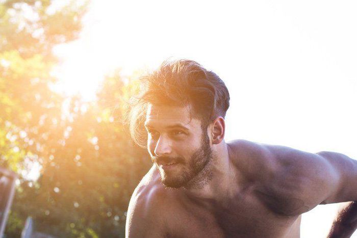 The Pushup Variation That Also Shreds Your Abs