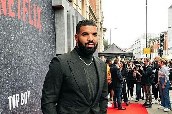 Here is the full story of how Nigerian student, David Jagun caught Drake’s attention. (Instagram/DavidJagun)