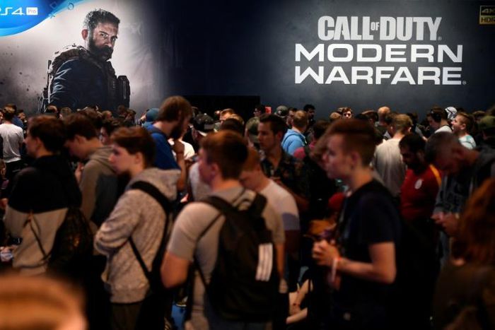Russian state media and gamers have railed at what they see as anti-Russian "propaganda" in the US video game "Call of Duty" (visitors wait for "Call of Duty - Modern Warfare" during Gamescom in Cologne, western Germany, in August 2019)