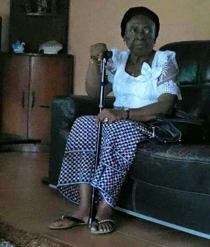 Lizzy Evoeme aka Ovularia has passed away after making a name for herself in the 80s sitcom, 'New Masquerade'.