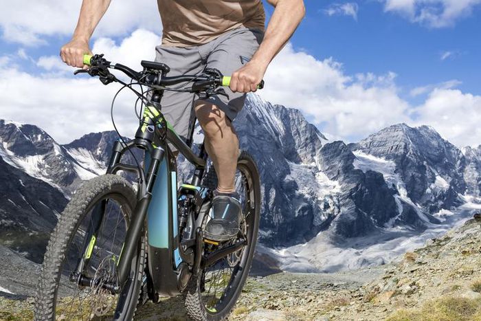 E-Bikes Still Provide a Good Workout, Study Finds