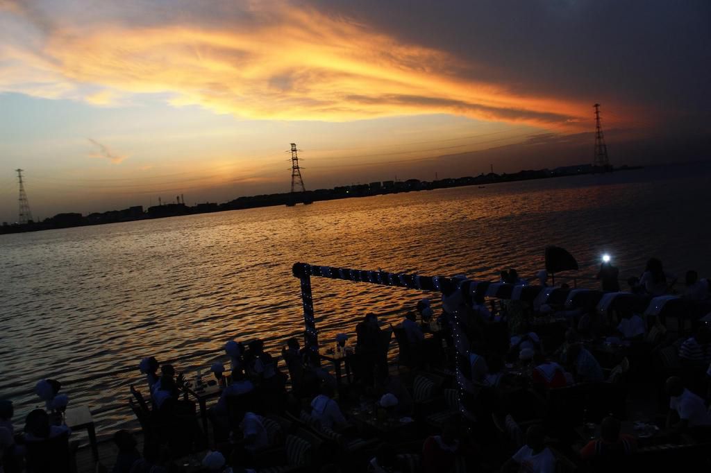 7 reasons why Sailors Lounge is regarded as the best restaurant/bar in Lekki Phase 1, Lagos