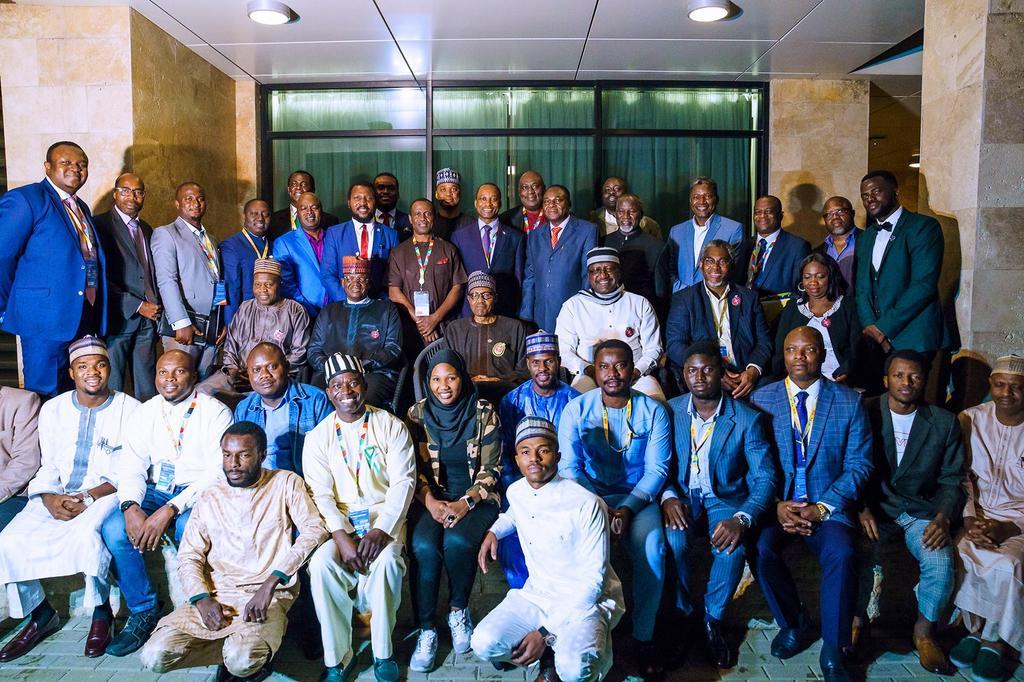 President Muhammadu Buhari meets with Leaders of Nigerian Community in Russia during the Russia-Africa Economic Summit in Sochi, Russia. [Twitter/@NigeriaGov]