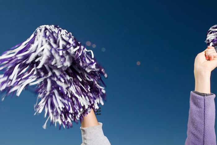 Dr. P Popped A Man's Cysts While His GF Cheered