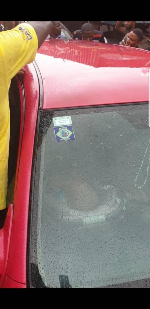 Traders rescue baby from locked car at Computer Village (Punch)